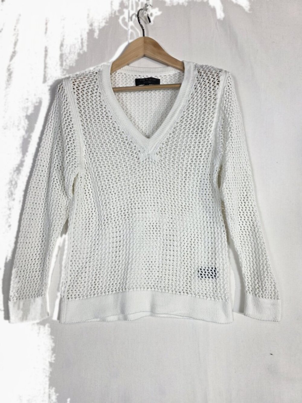 rag & bone White Crochet Knit V-Neck Sweater Size S